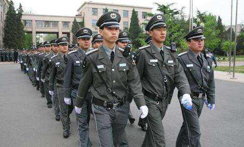襄陽戎安保安公司消防崗位的保安人員應該遵守哪些工作職責？