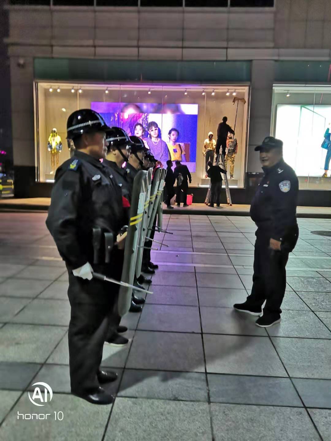 大家知道保安員是什么嗎？下面跟著襄陽戎安的介紹一起了解下吧！